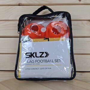 SKLZ 10-Man Flag Football Set --- 20 Blue and Yellow Flags --- 4 End Pylons